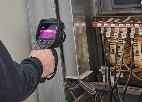 FLIR E76 Advanced Thermal Imager in use.